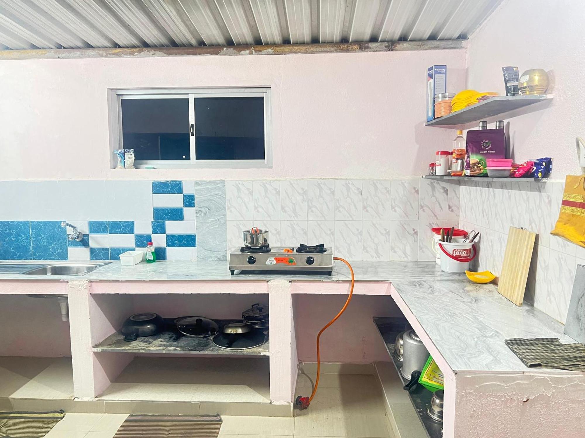 Dream Serenity Residency Пондичери Екстериор снимка