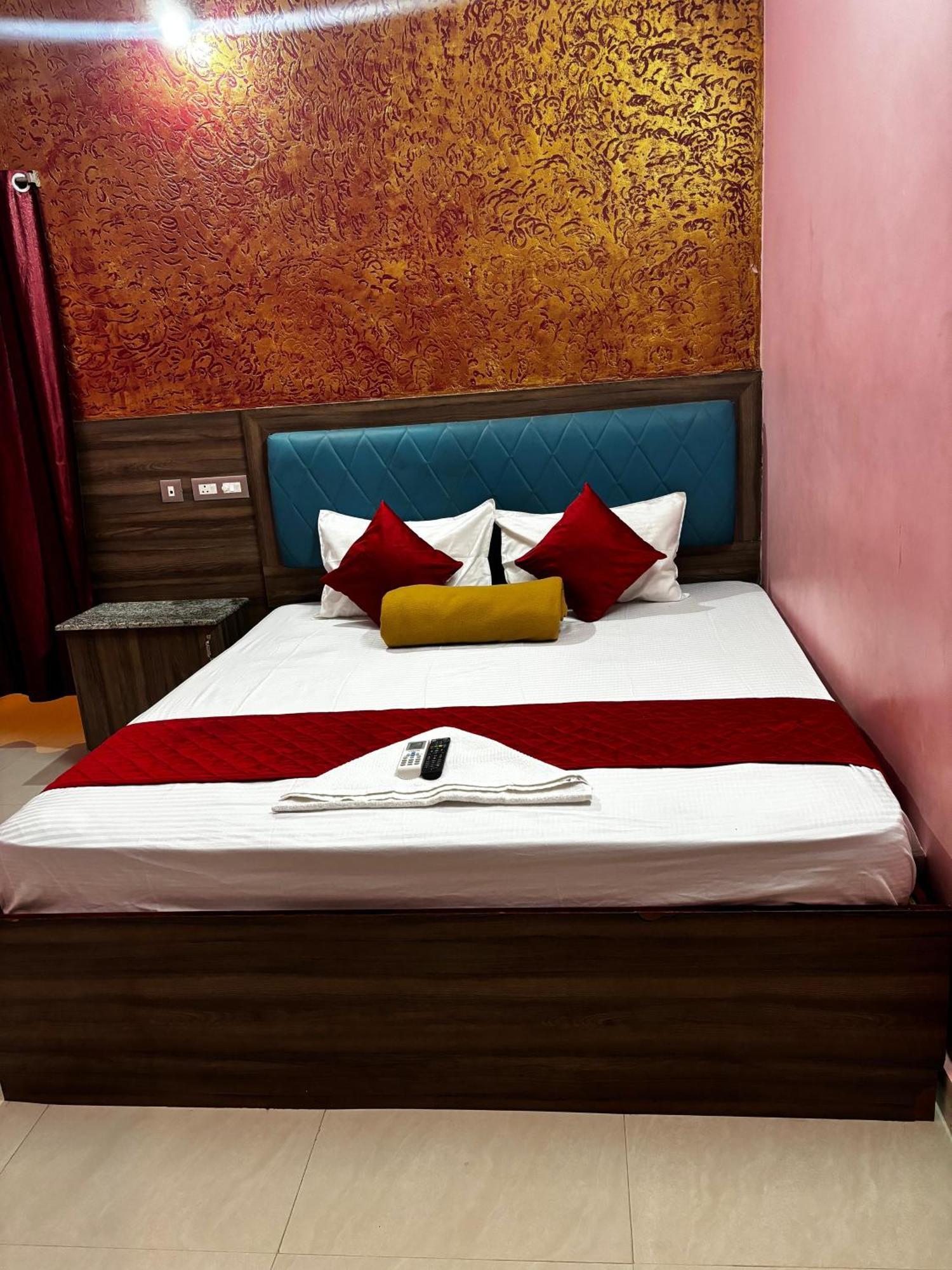 Dream Serenity Residency Пондичери Екстериор снимка
